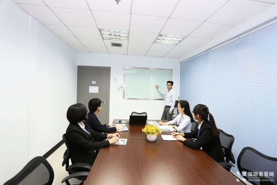 福田办地铁口公室出租价格全包即租即用