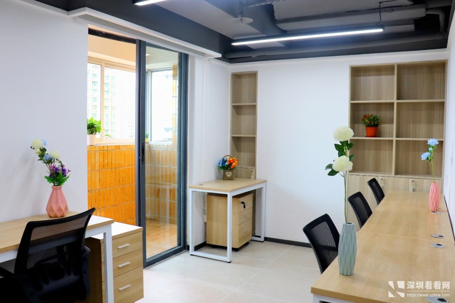 新店开业精装靠窗3至10人间办公室全包可注册亚马逊公司
